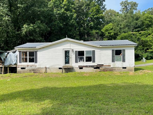 3001 Chase Drive , Rossville, GA 30741