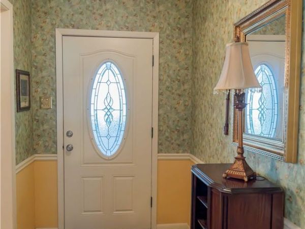 301 Berkshire Lane , Victoria, TX 77904