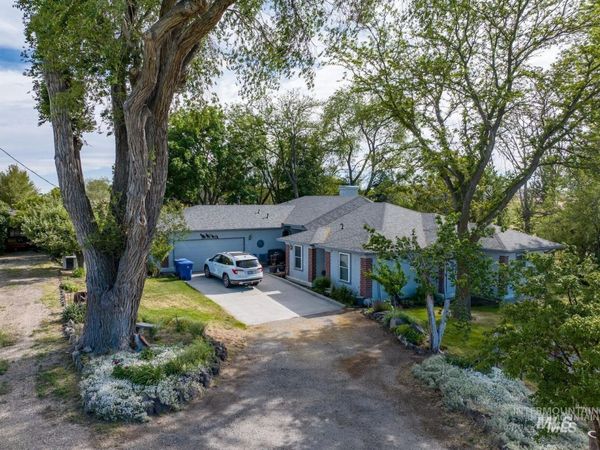 1185 E King Rd, Kuna, ID 83634