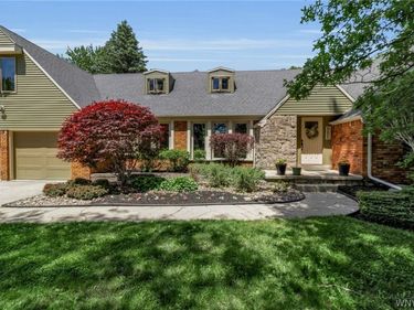 10200 Lapp Road, Clarence Center, NY 14032