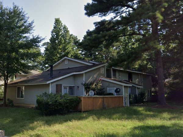 8579 Creekwood Way, Jonesboro, GA 30238