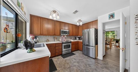 2279 Swarthmore Dr, Sacramento, CA 95825 Photo
