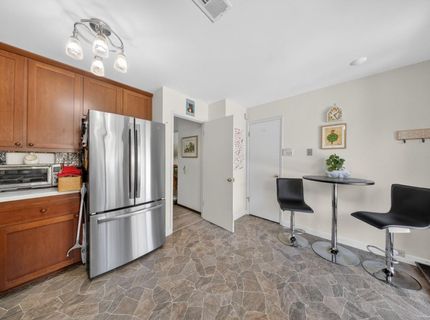 2279 Swarthmore Dr, Sacramento, CA 95825 Photo