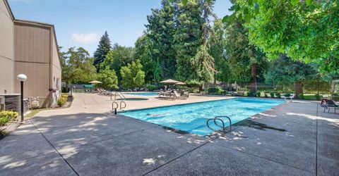 2279 Swarthmore Dr, Sacramento, CA 95825 Photo