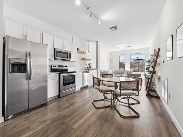 1900 12th Ave S, Unit 322, Nashville, TN 37203