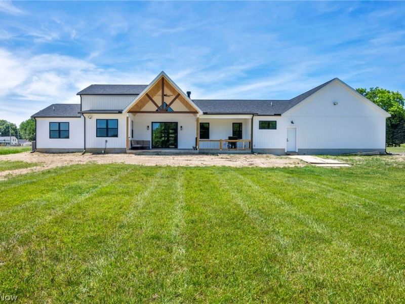 11605 Aquilla Road, Chardon, OH 44024 Photo 6
