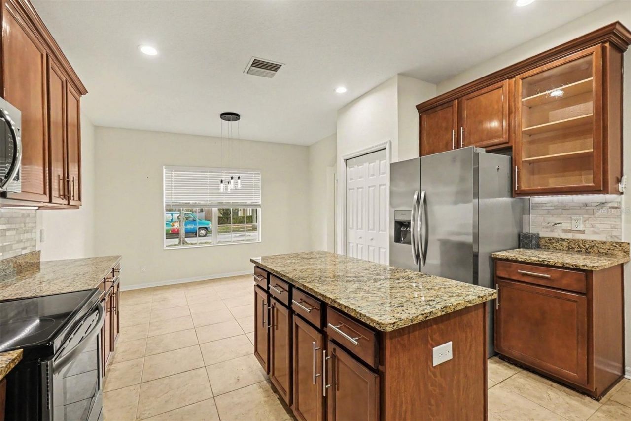 7610 Tangle Brook Boulevard , Gibsonton, FL 33534 Photo