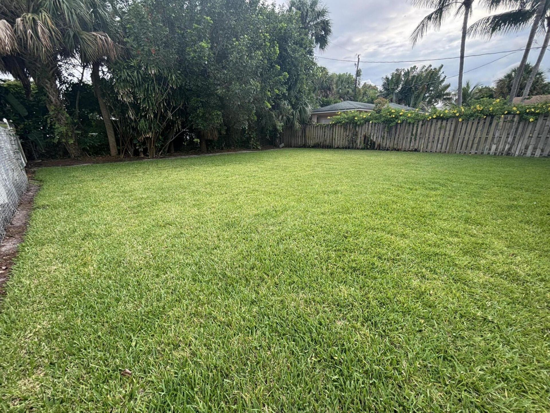 218 Seville Road, West Palm Beach, FL 33405 Photo