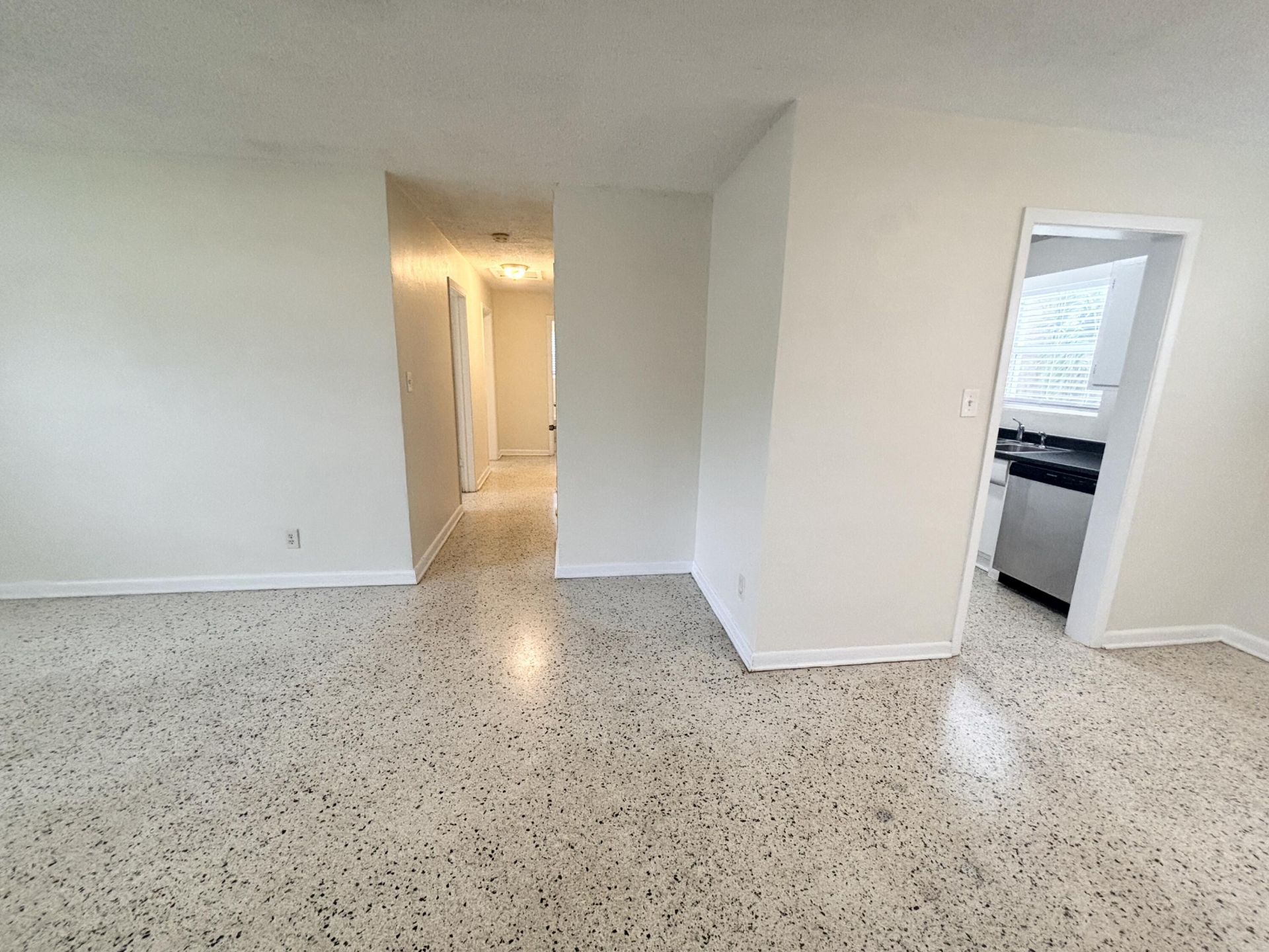 218 Seville Road, West Palm Beach, FL 33405 Photo