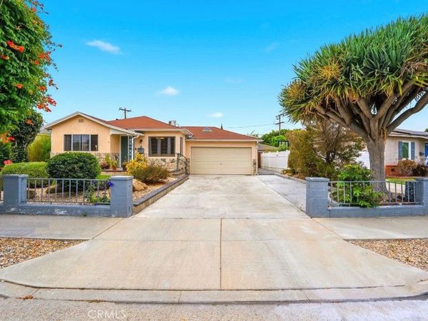 5055 N Raton, Long Beach, CA 90807