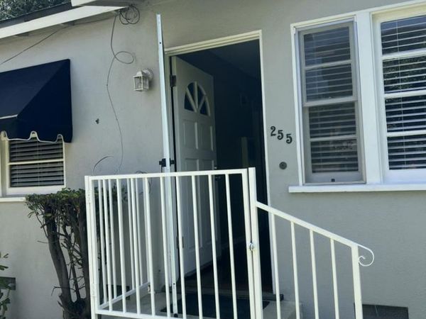 255 E Center Street, Covina, CA 91723