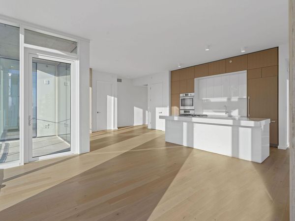 313 W 17th ST, Unit 1505, Austin, TX 78701