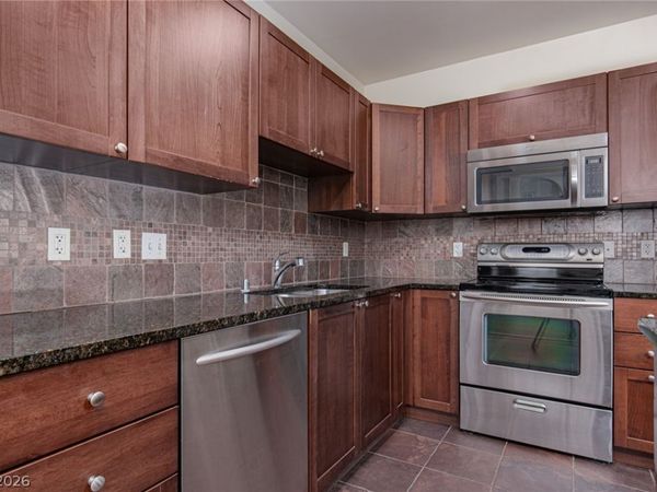 2405 W Serene Avenue, Unit 522, Las Vegas, NV 89123