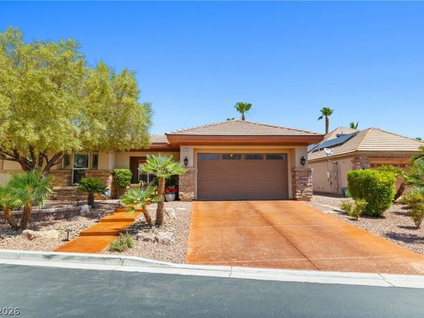 6908 May Basket Avenue, Las Vegas, NV 89131