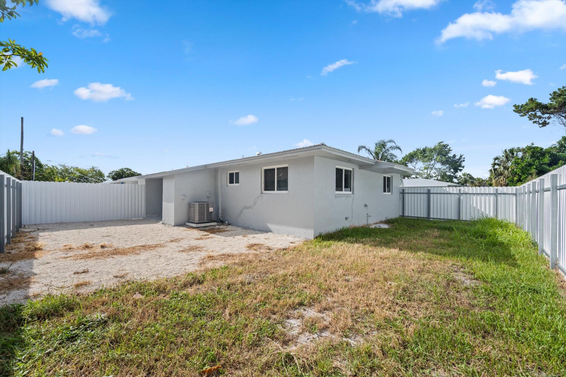 2807 Reo Lane, Unit 1, Palm Springs, FL 33461 Photo