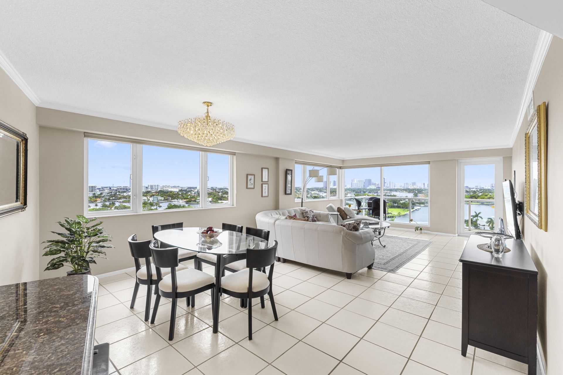 3000 Holiday Drive, Unit 1505, Fort Lauderdale, FL 33316 Photo