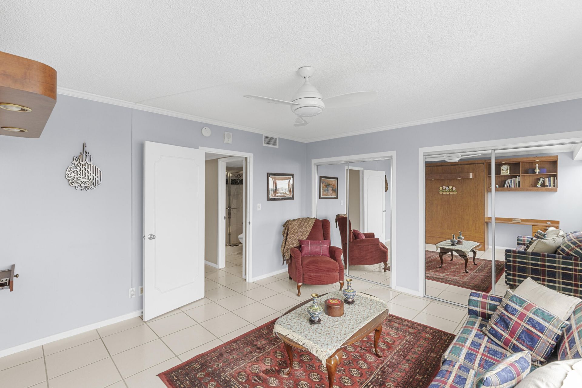 3000 Holiday Drive, Unit 1505, Fort Lauderdale, FL 33316 Photo