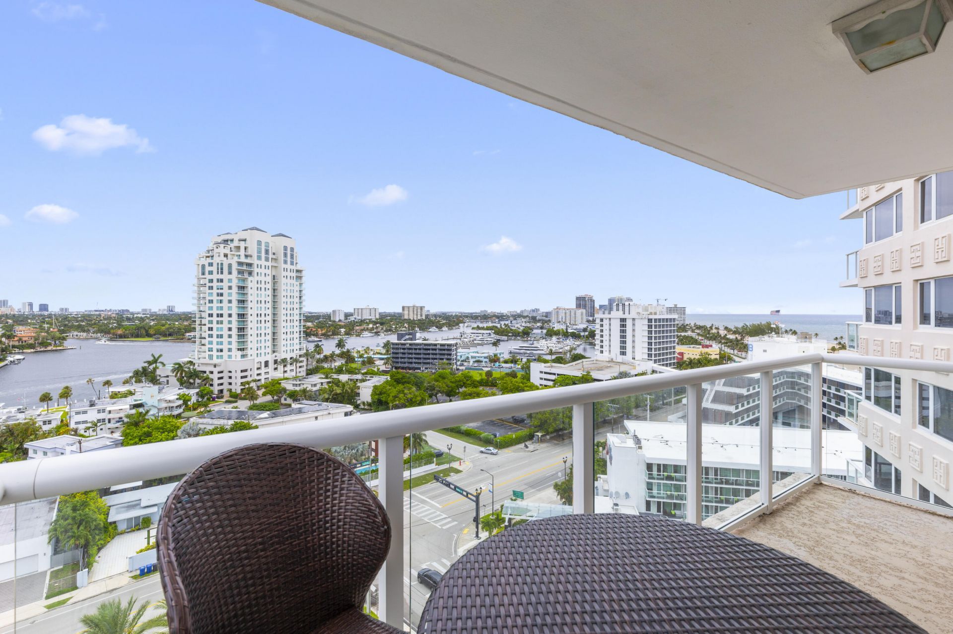 3000 Holiday Drive, Unit 1505, Fort Lauderdale, FL 33316 Photo