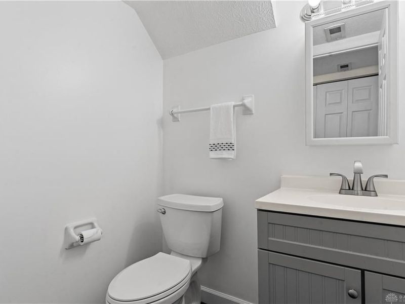 1003 Foxshire Place, Centerville, OH 45458 Photo 15