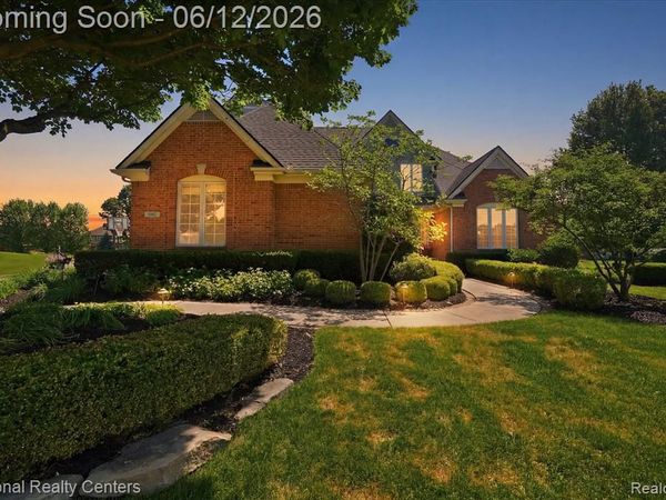 1042 Saint Andrews , Highland Twp, MI 48357