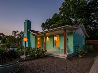 1908 N Riverside Drive, Fort Worth, TX 76111