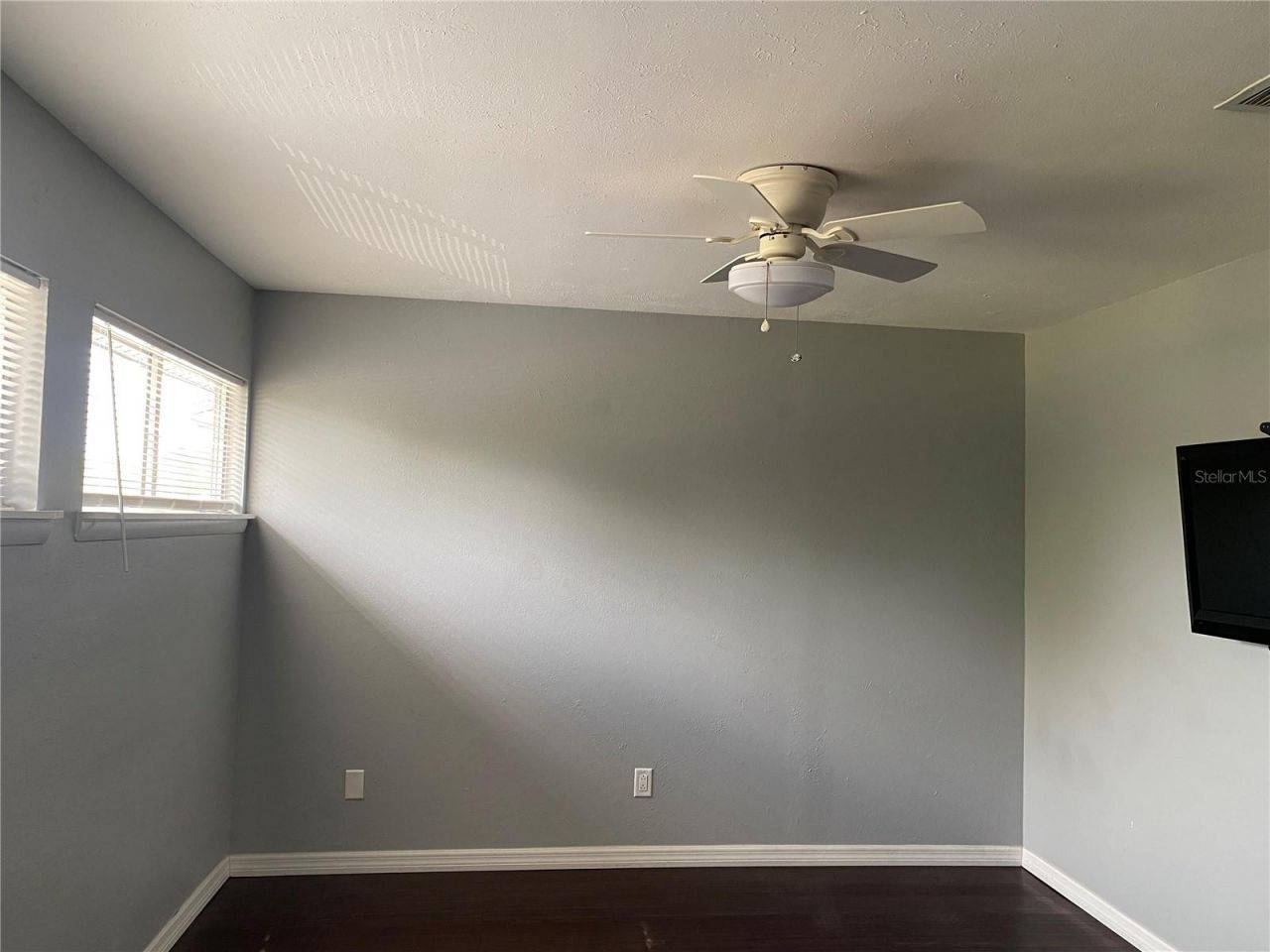 4394 Sandner Drive , Sarasota, FL 34243 Photo