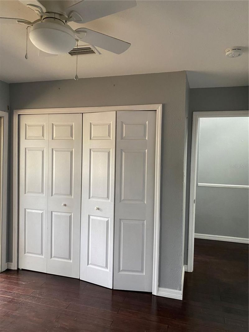 4394 Sandner Drive , Sarasota, FL 34243 Photo