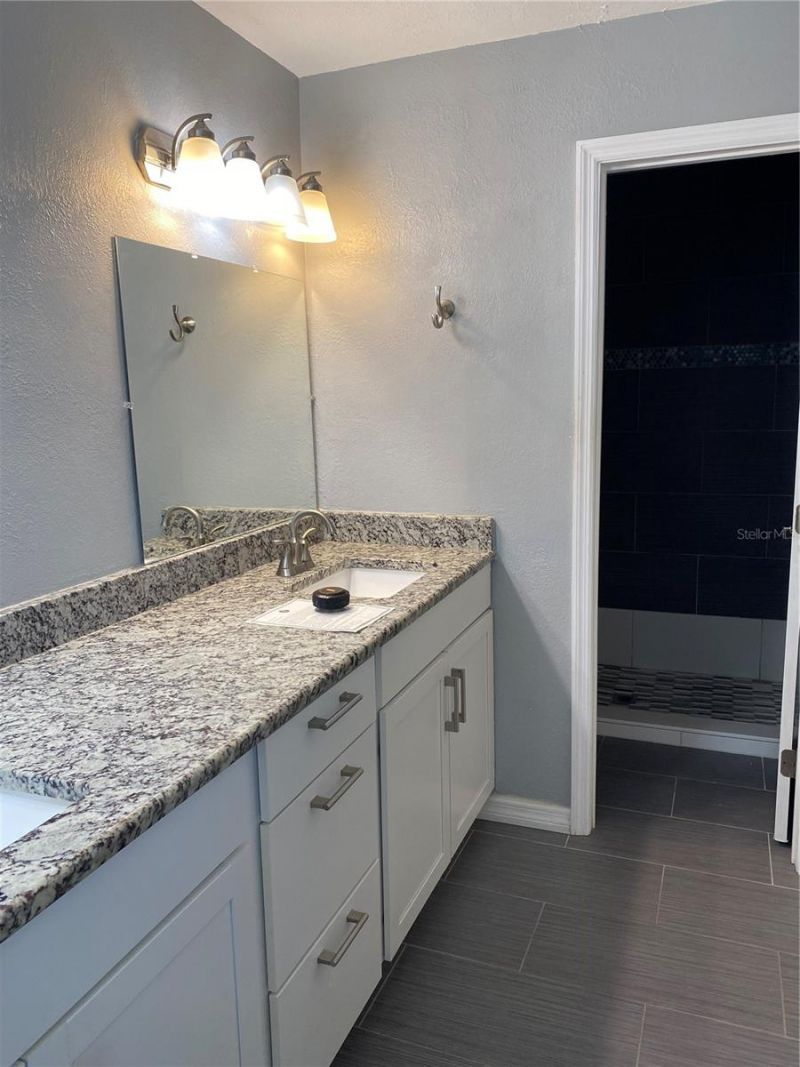 4394 Sandner Drive , Sarasota, FL 34243 Photo