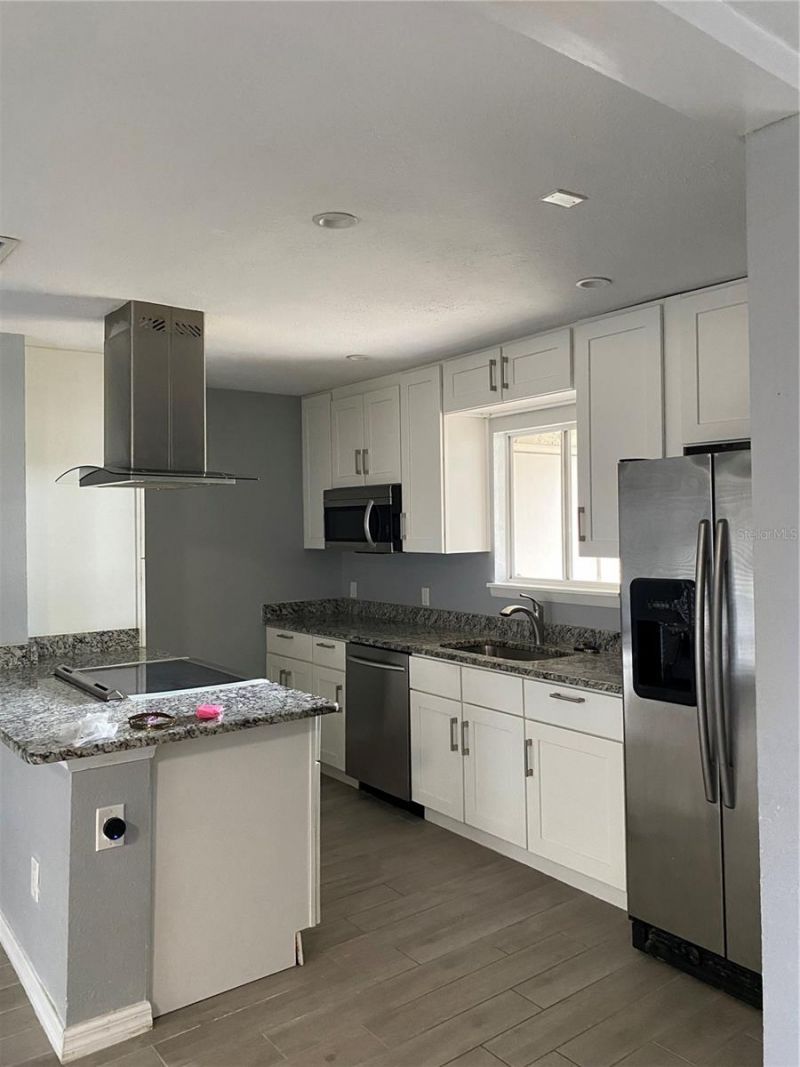 4394 Sandner Drive , Sarasota, FL 34243 Photo
