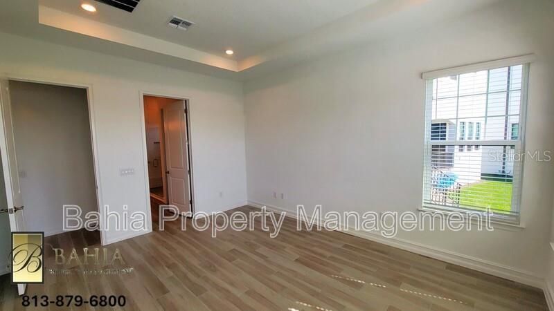 1074 Seagrape Drive, Ruskin, FL 33570 Photo