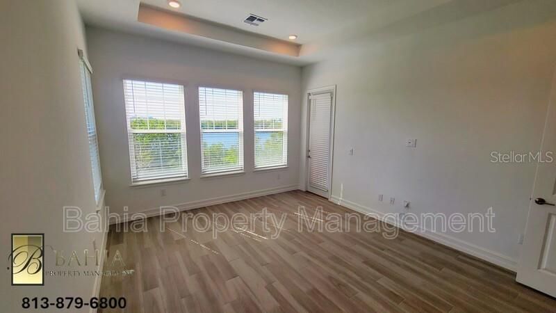 1074 Seagrape Drive, Ruskin, FL 33570 Photo