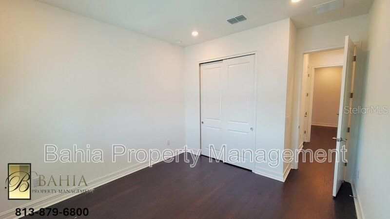 1074 Seagrape Drive, Ruskin, FL 33570 Photo