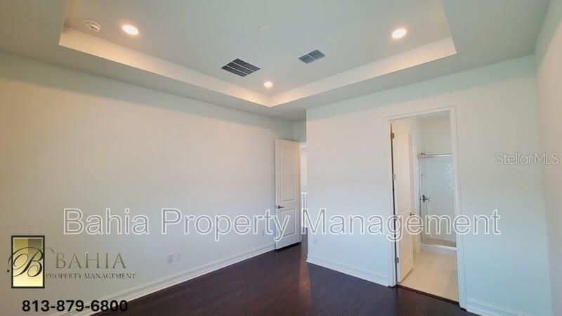 1074 Seagrape Drive, Ruskin, FL 33570 Photo