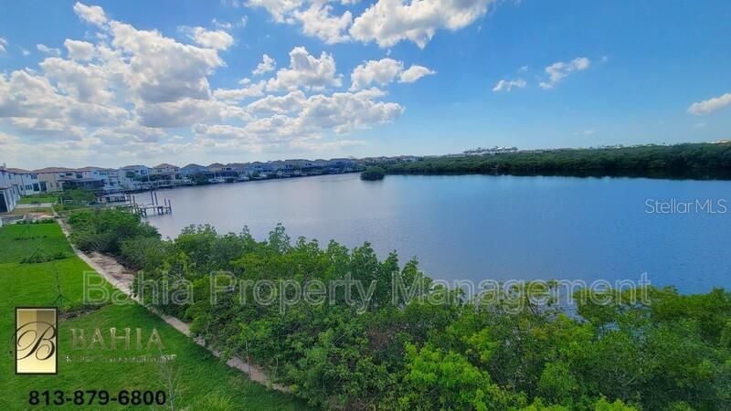 1074 Seagrape Drive, Ruskin, FL 33570 Photo