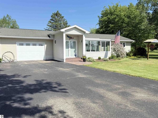 2181 McGee Road S, Lake City, MI 49651