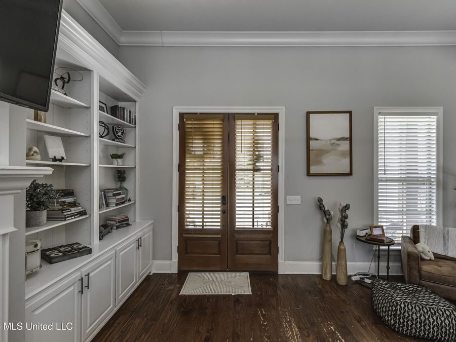 Property Image 9