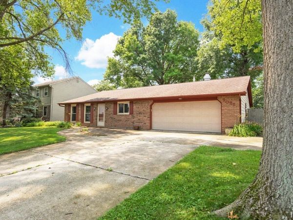 9022 Greenmeadow Drive, New Haven, IN 46774