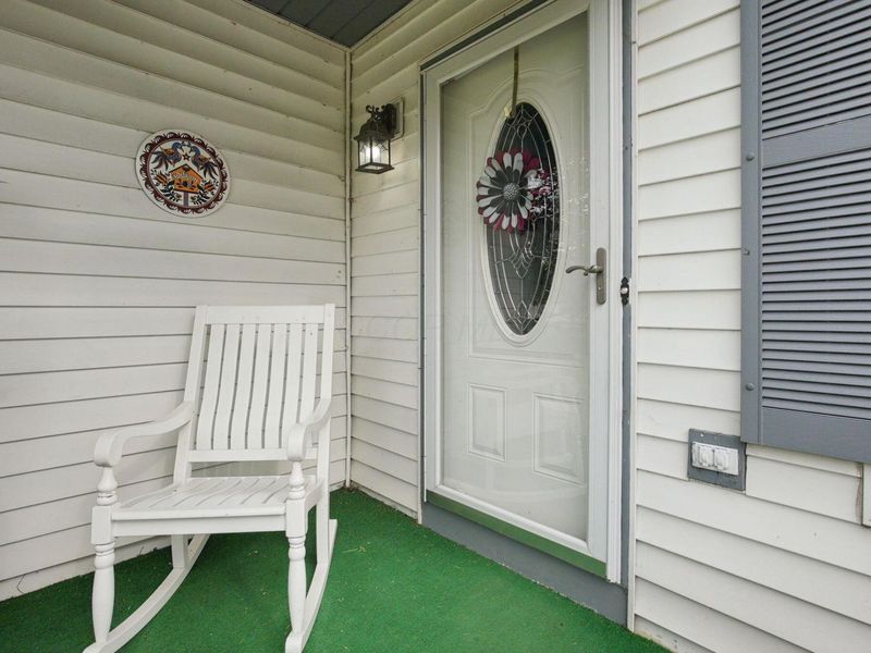 9 Carmel Court , Ashville, OH 43103 Photo 5