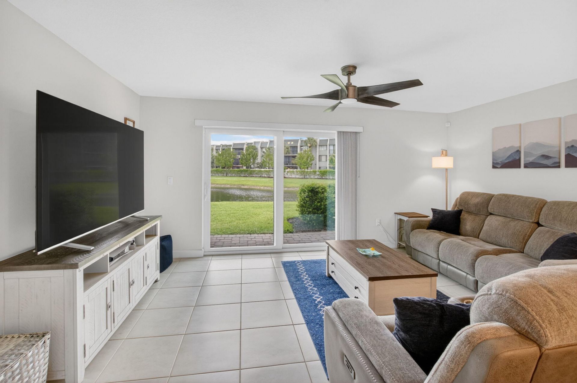 6762 Broadwater Lane, Lake Worth, FL 33467 Photo
