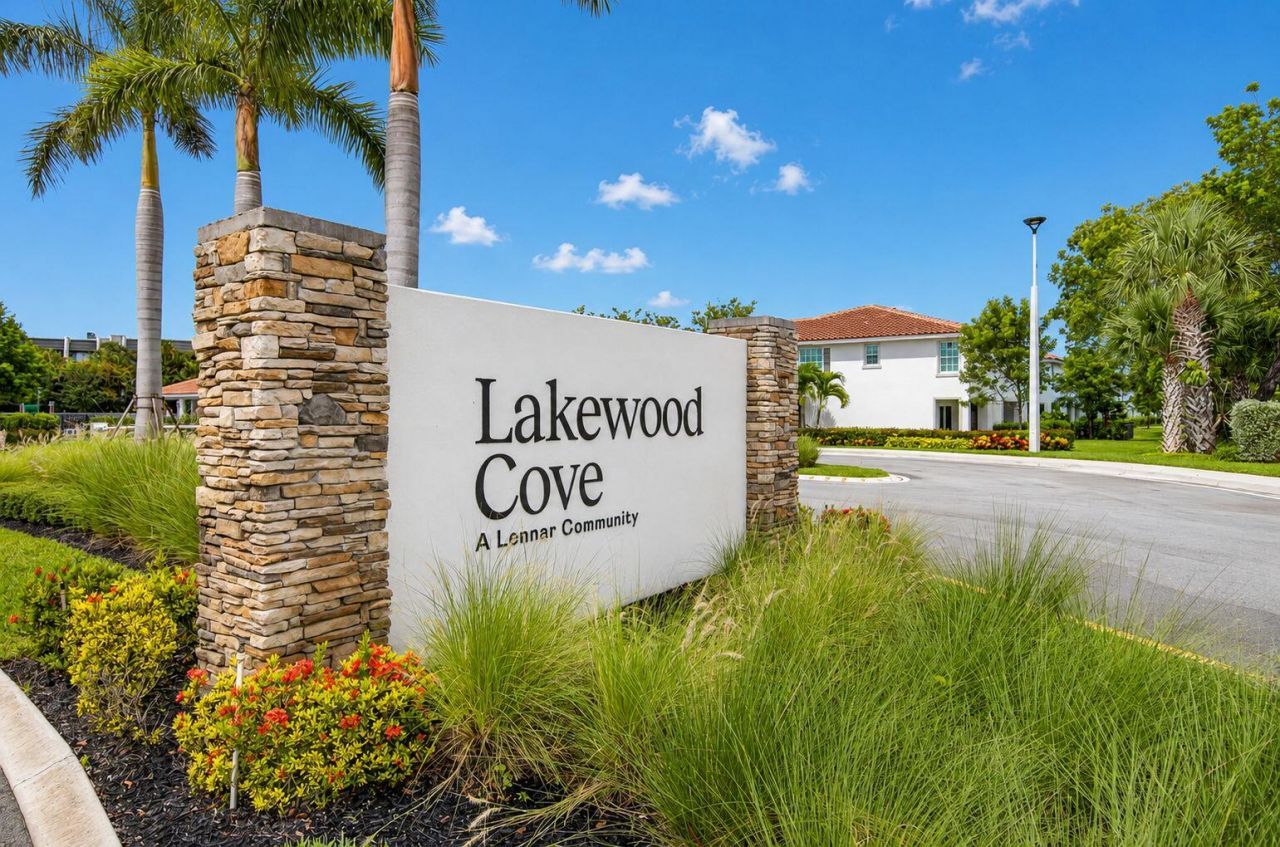 6762 Broadwater Lane, Lake Worth, FL 33467 Photo