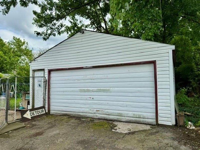 4782 Gardendale Avenue, Dayton, OH 45417 Photo 2
