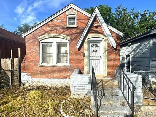 4936 Harney Avenue , St Louis, MO 63115