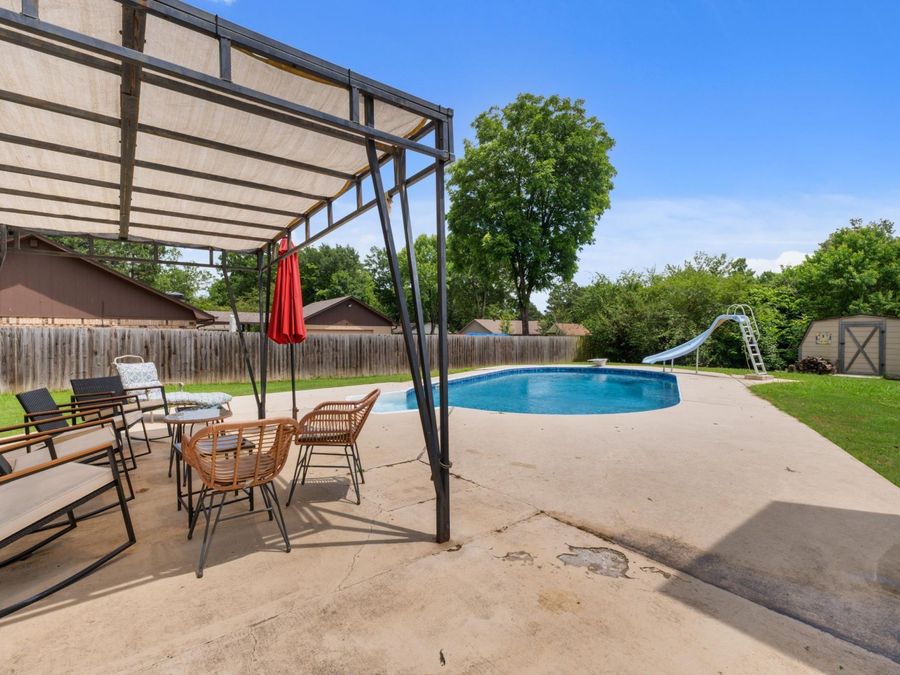 Property Image 38