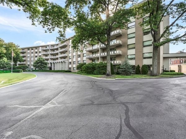3400 Wooster Road, Rocky River, OH 44116