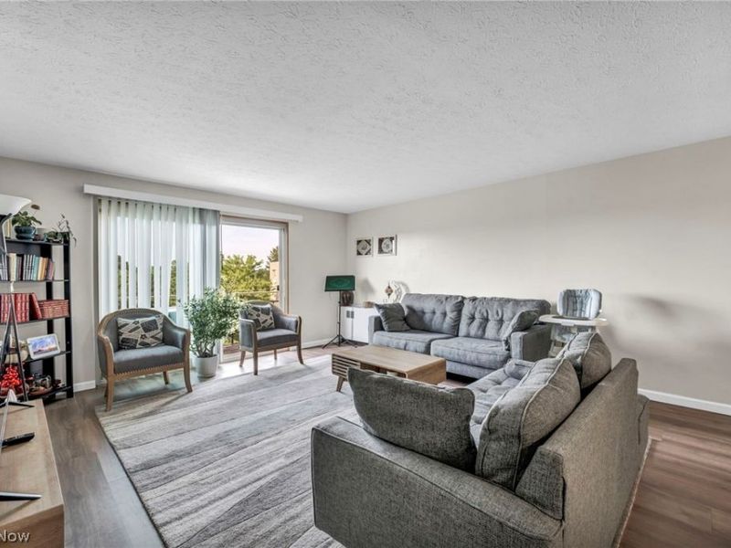 3400 Wooster Road, Rocky River, OH 44116 Photo 9