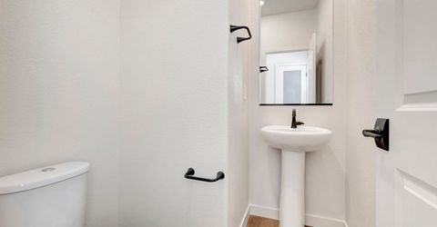 109 Shiplap Cir, Sacramento, CA 95835 Photo