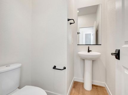 109 Shiplap Cir, Sacramento, CA 95835 Photo