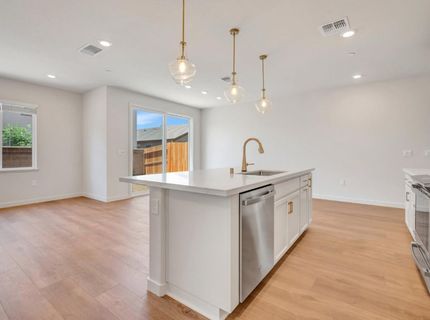 109 Shiplap Cir, Sacramento, CA 95835 Photo