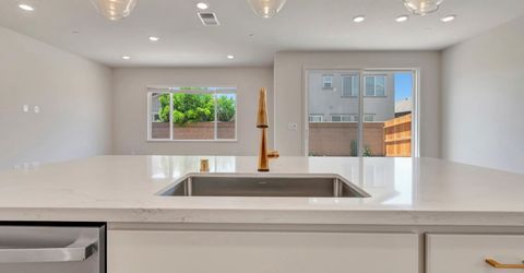109 Shiplap Cir, Sacramento, CA 95835 Photo
