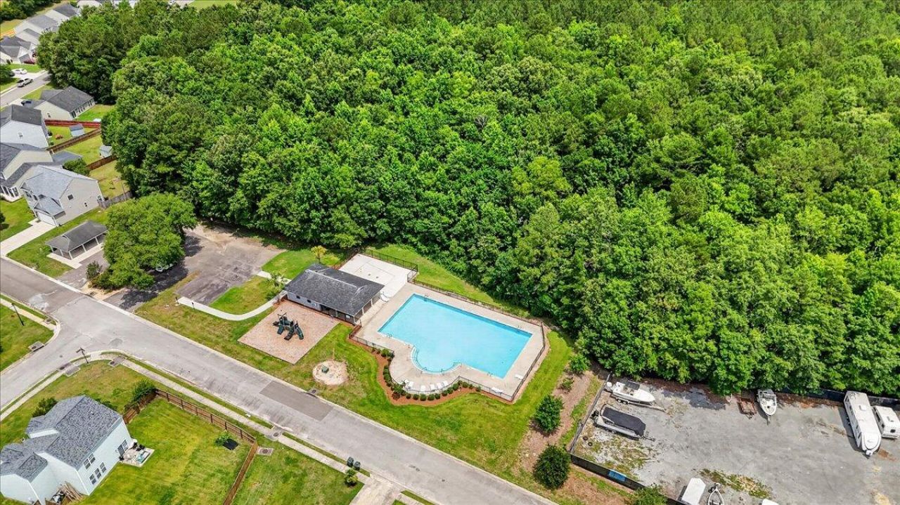 235 Silk Oak Drive Photo 40